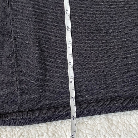 Ann Taylor Loft knit dress - Picture 5 of 7